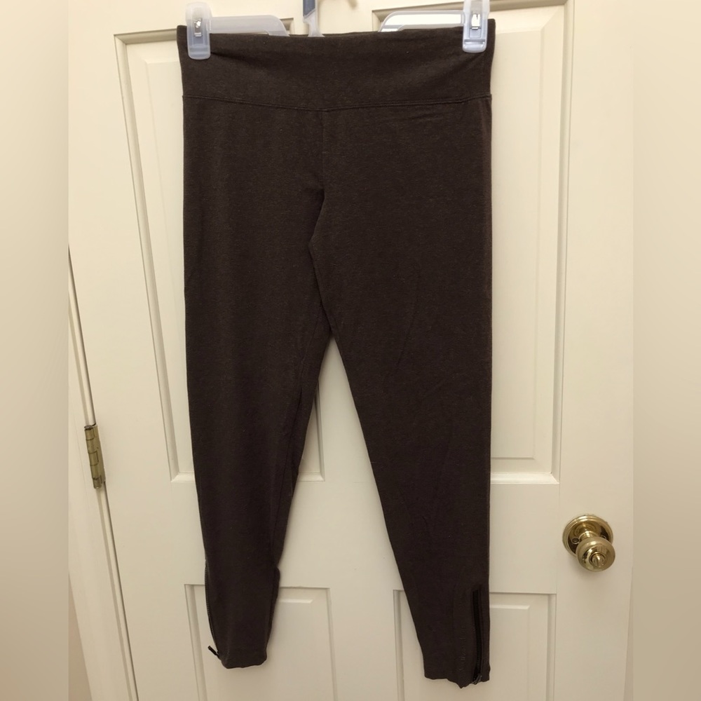 Calvin Klen Performance Leggins Size: Medium